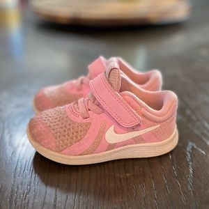 Toddler sized pink Nike’s